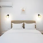 One Serenity Loft Parking شقة