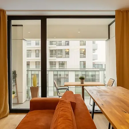 One Serenity Loft Parking Appartamento Bucarest